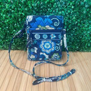 Vera Bradley Mini Hipster Crossbody Mod Floral Blue Purse Travel Bag Pockets